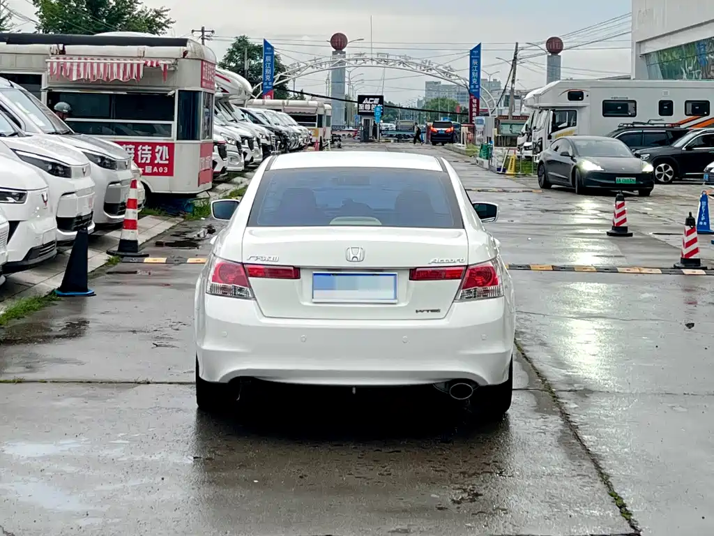 Honda Accord — миниатюра 4