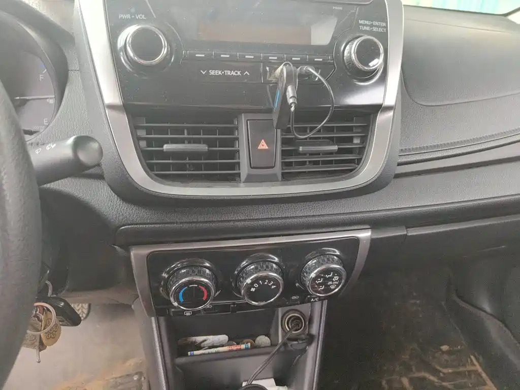 Toyota Vios — миниатюра 9