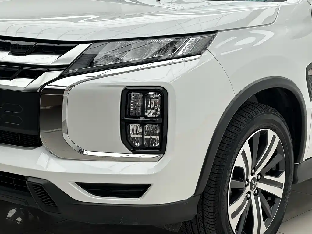 Mitsubishi ASX — миниатюра 22