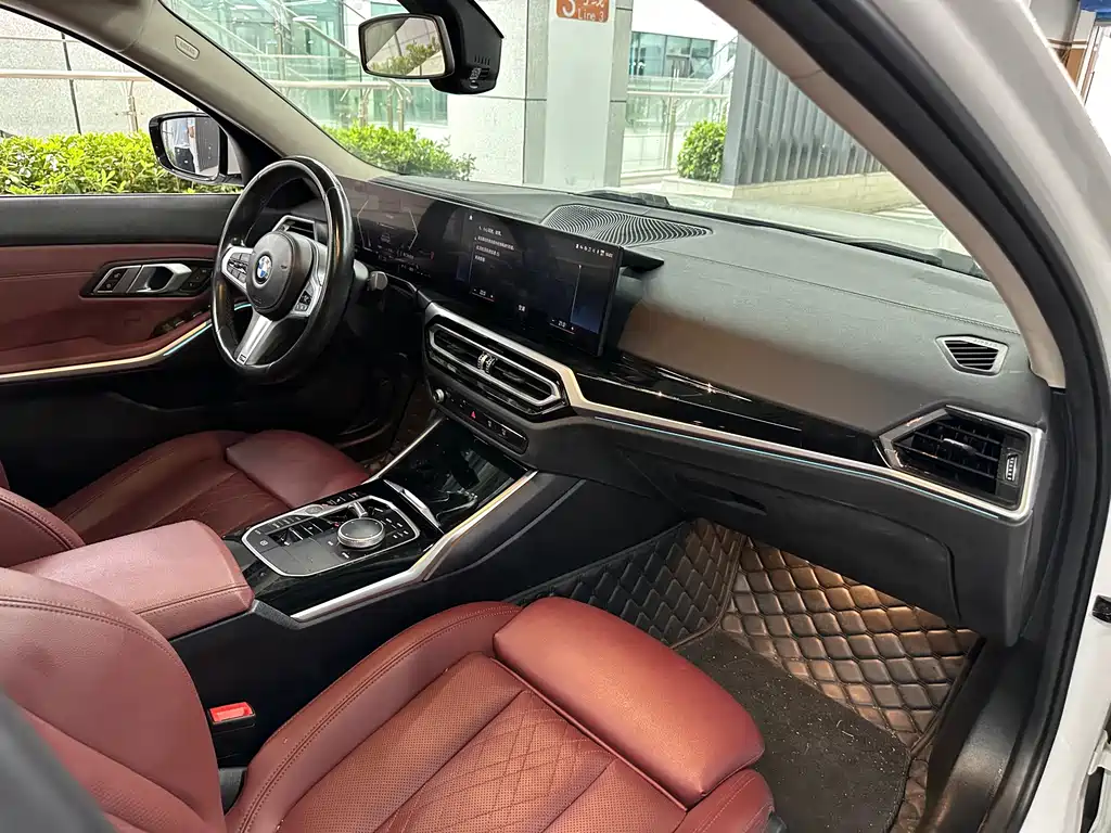 BMW 3 Series — миниатюра 14