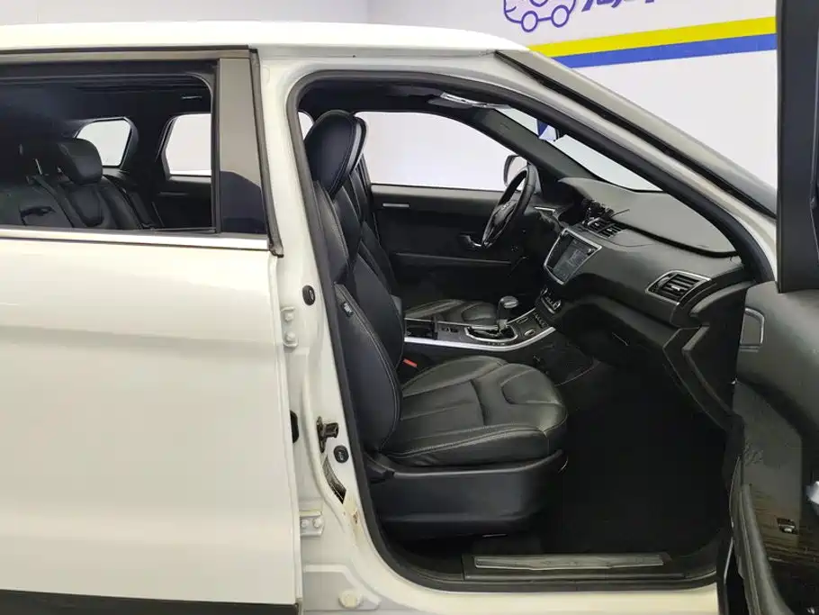 Landwind Landwind X7 — миниатюра 8