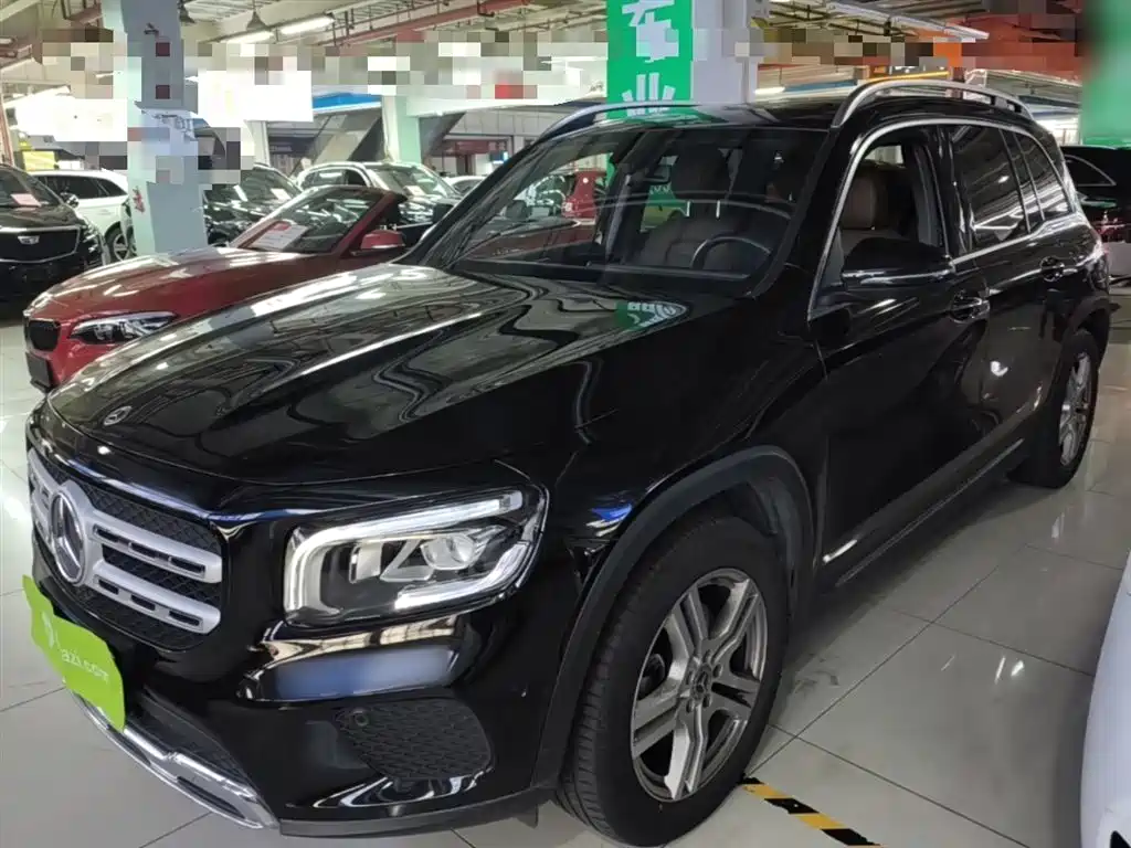 Mercedes-Benz GLB 2021