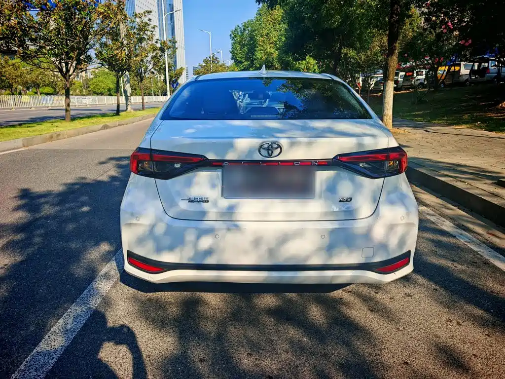 Toyota Allion — миниатюра 8