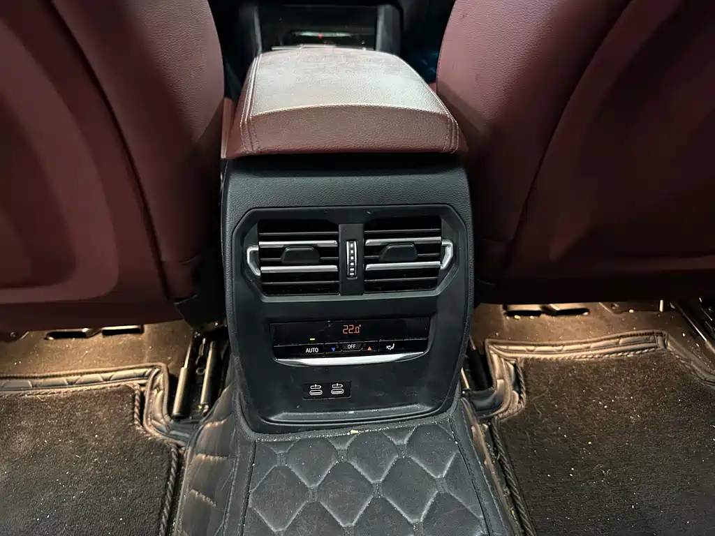 BMW 3 Series — миниатюра 10
