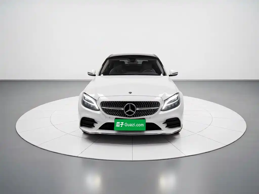 Mercedes-Benz C-Class — миниатюра 2