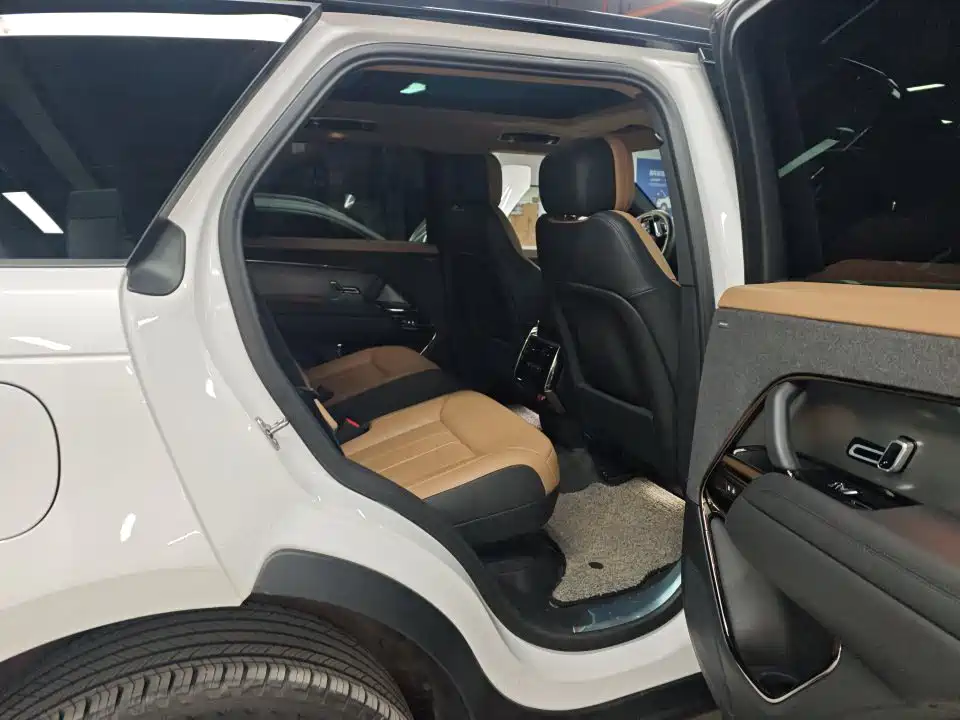 Land Rover Sport — миниатюра 12