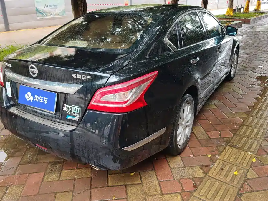 Nissan Teana — миниатюра 3