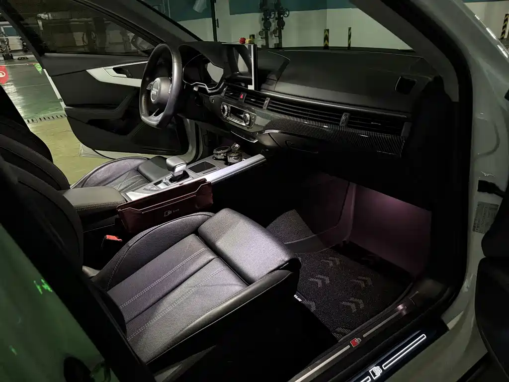 Audi A4L — миниатюра 10