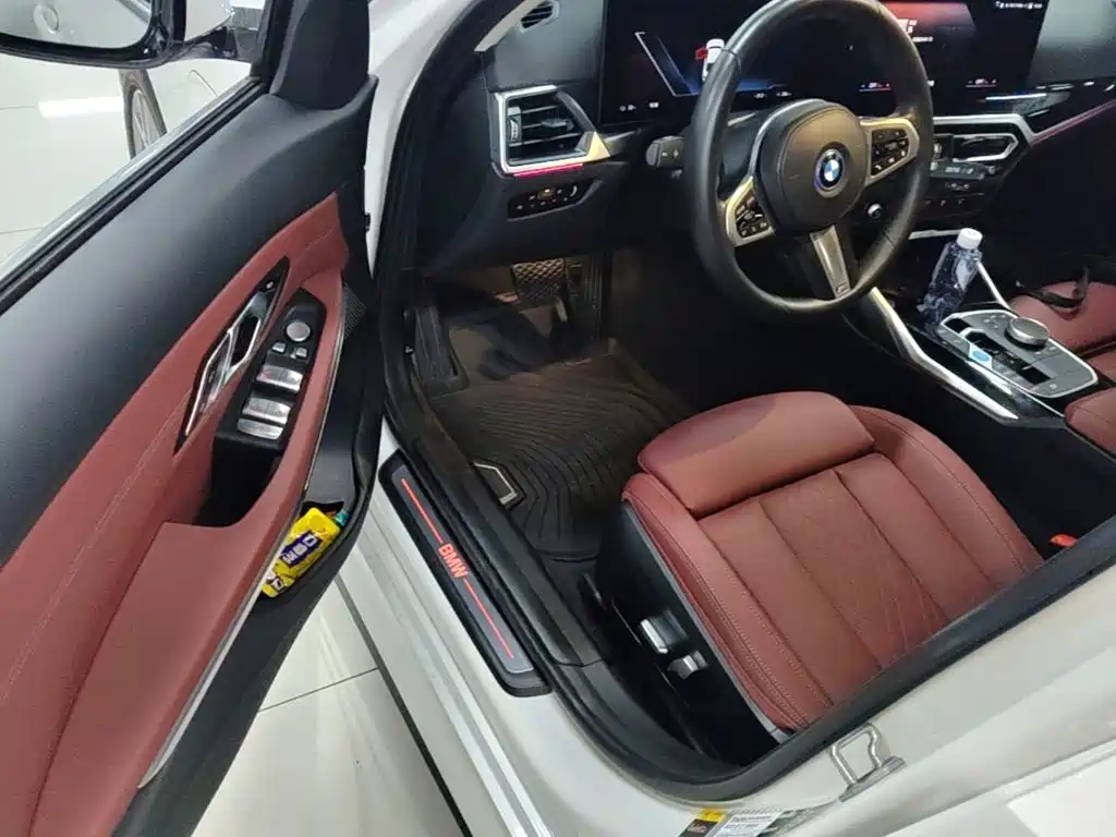 BMW i3 — миниатюра 16