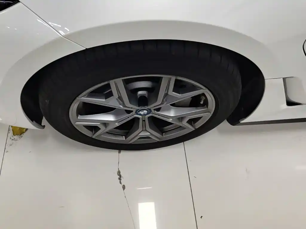 BMW i3 — миниатюра 23