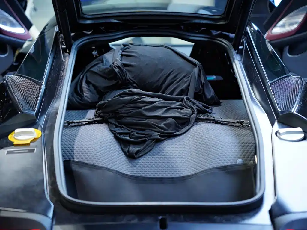 McLaren GT — миниатюра 20