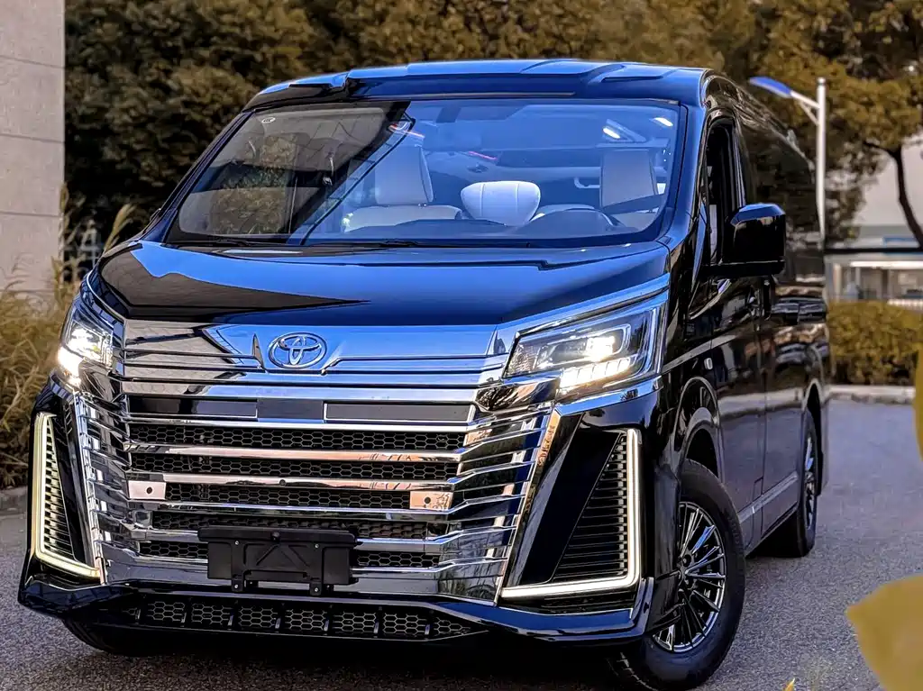Toyota Hiace 0