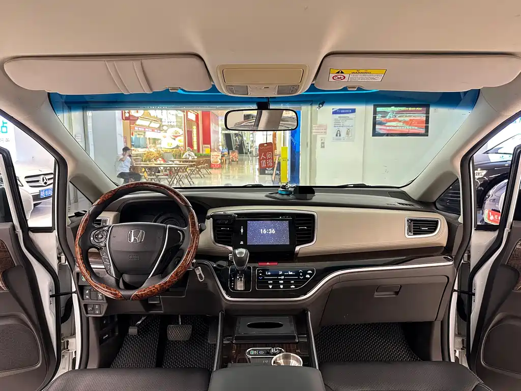 Honda Odyssey — миниатюра 19