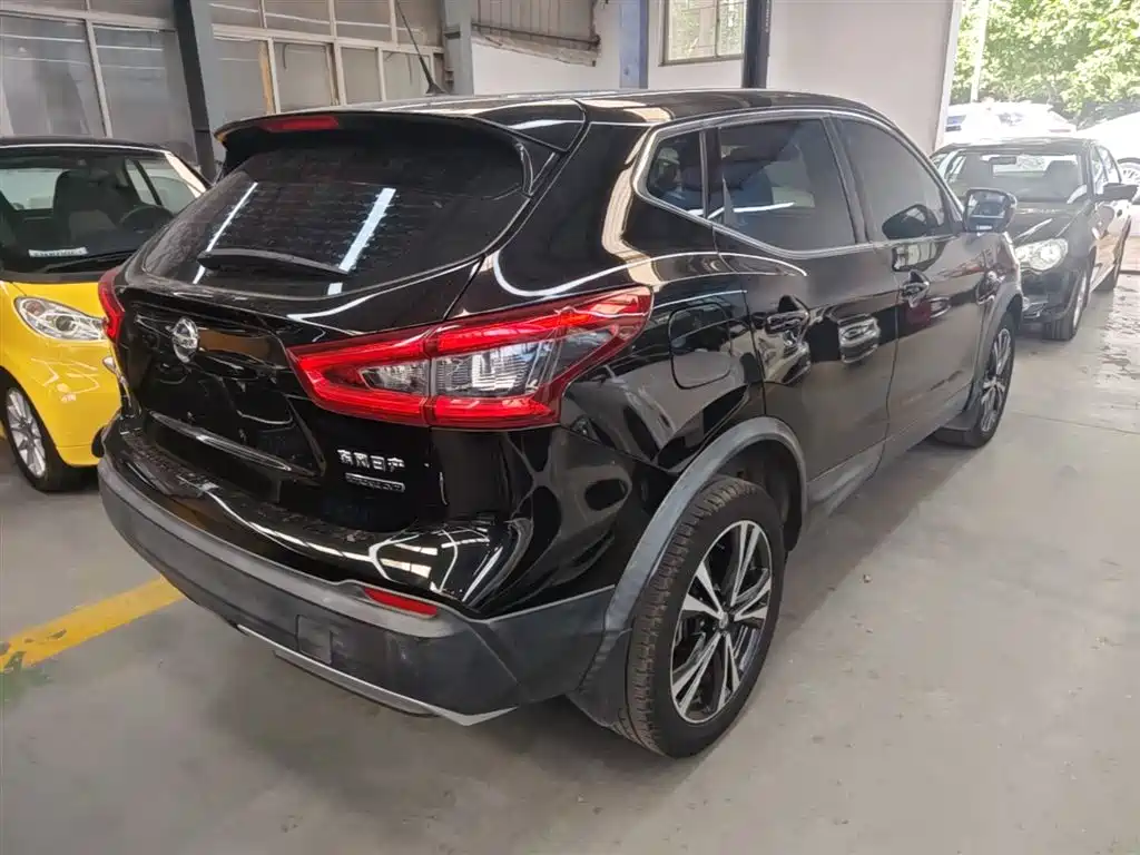Nissan Qashqai 2019 2.0L CVT Luxury