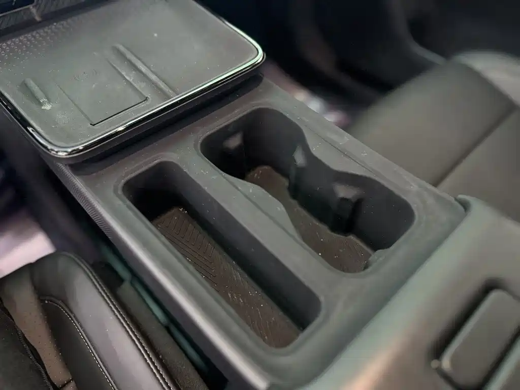 TOYOTA PLATINUM WISDOM 3X