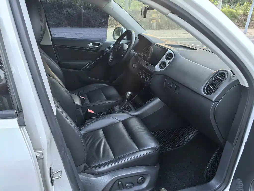 Volkswagen Tiguan — миниатюра 6