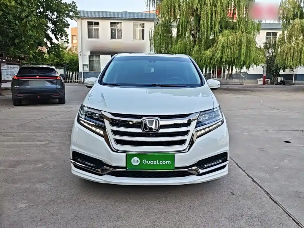 Honda Elysion — миниатюра 3