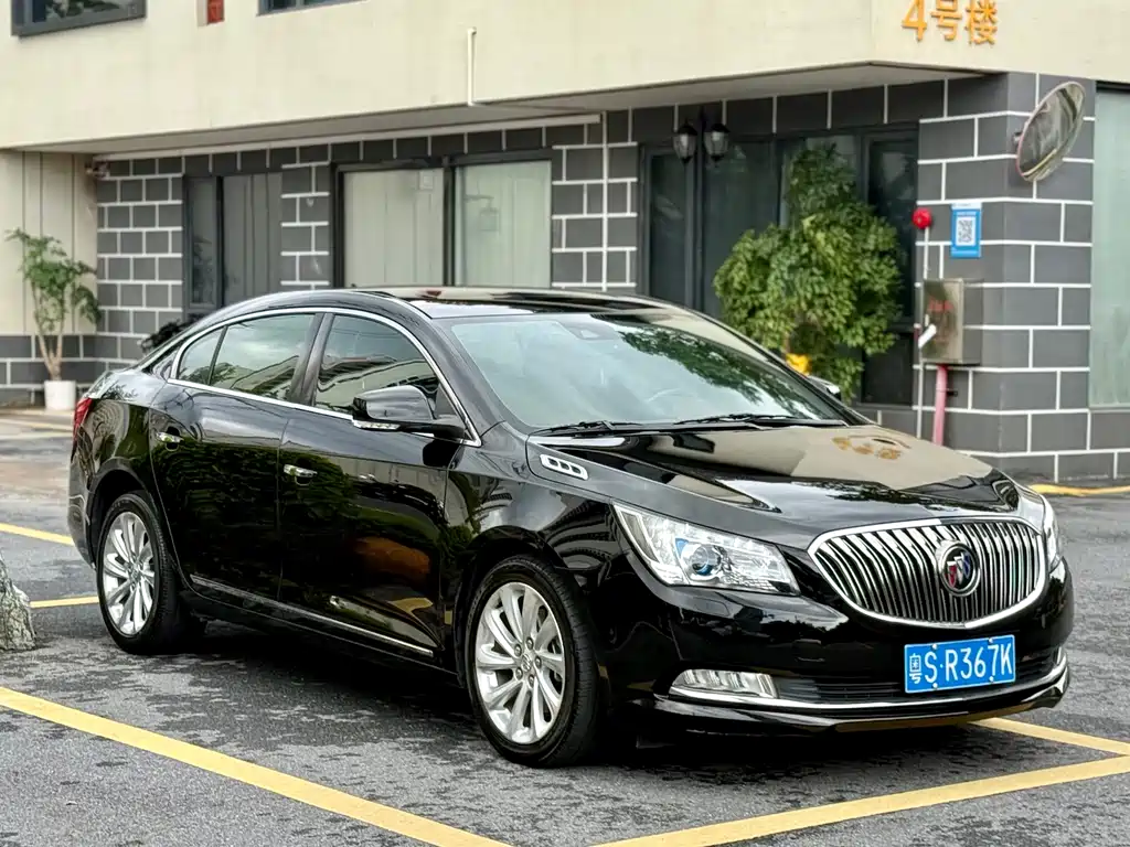 Buick LaCrosse — миниатюра 3