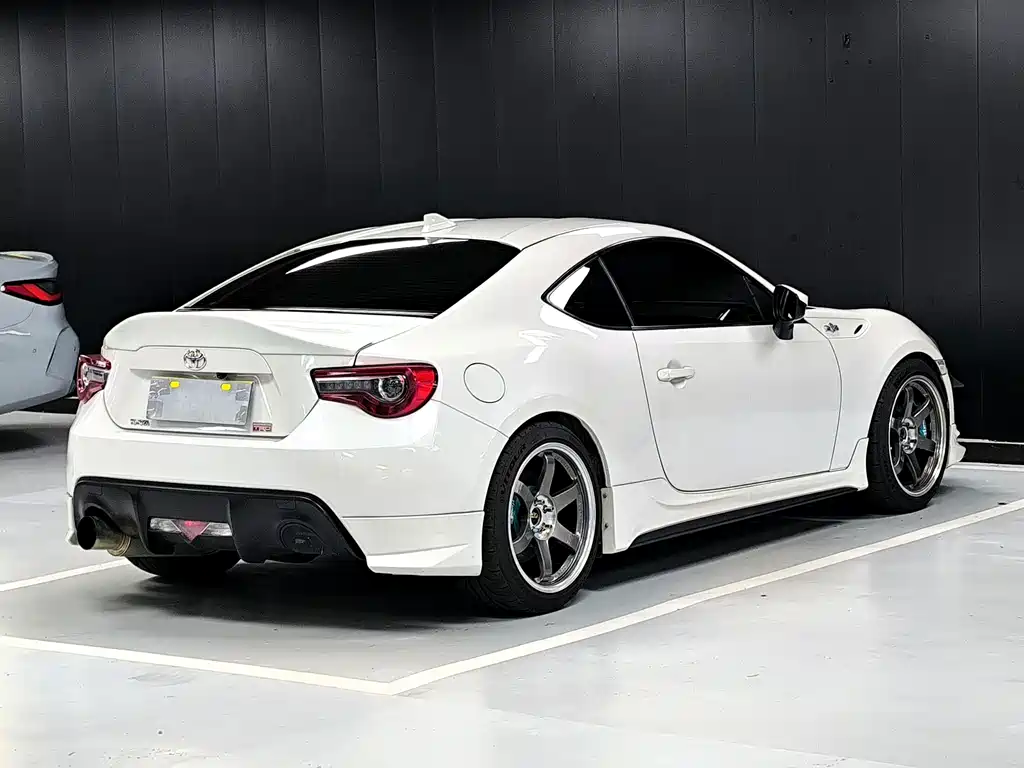 Toyota 86 — миниатюра 17