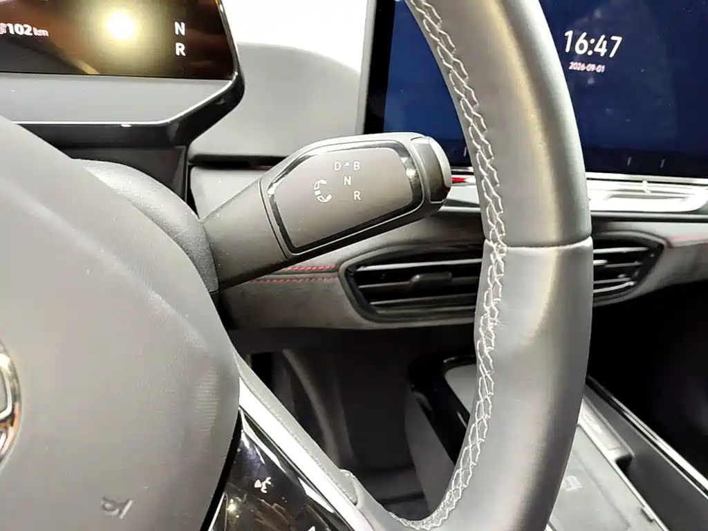 Volkswagen ID.3 — миниатюра 14
