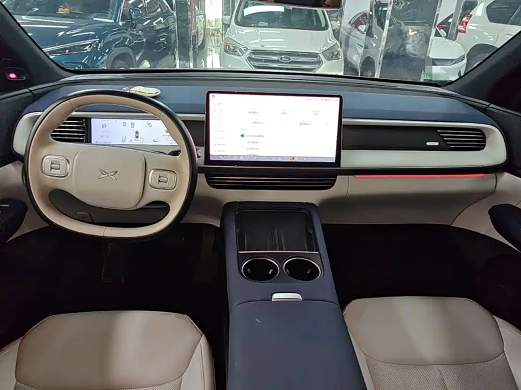 XPeng G6 — миниатюра 10