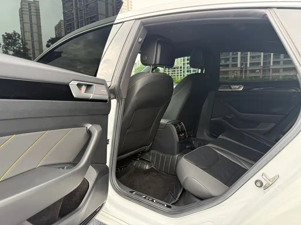 Volkswagen CC — миниатюра 5