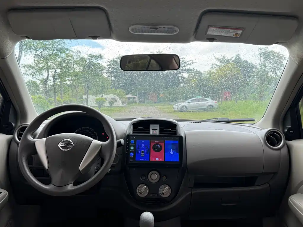 Nissan Sunny 1.5XE Manual Comfort Edition, фото 10