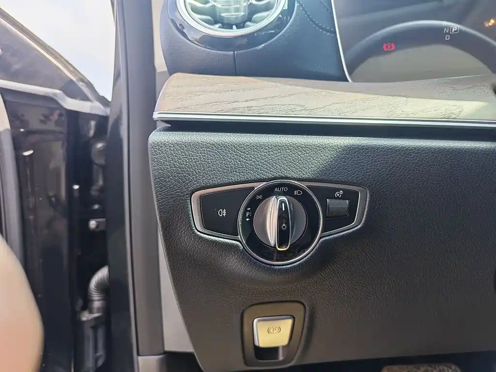 Mercedes-Benz E-Class E 2020 E 300 L