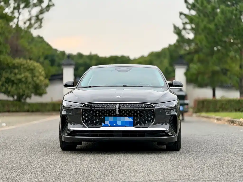 Lincoln Z — миниатюра 2