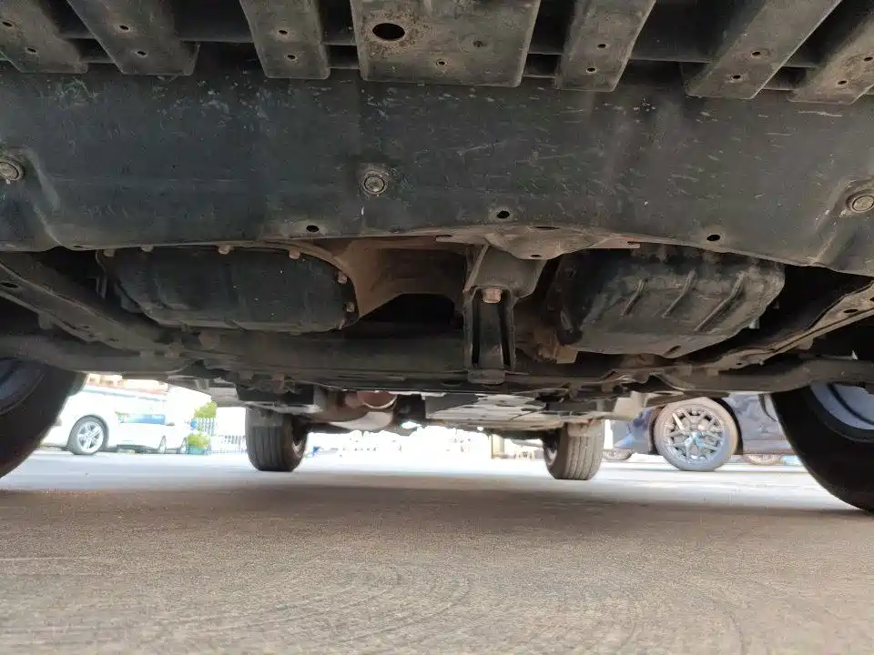 Toyota RAV4 — миниатюра 11
