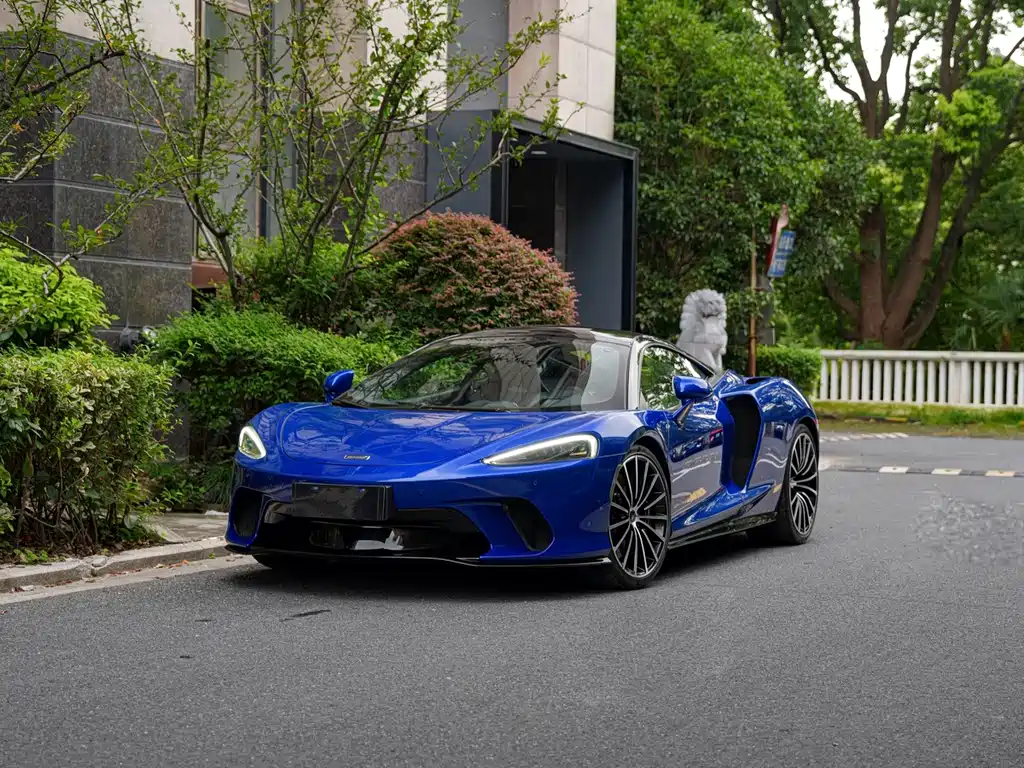 McLaren GT — миниатюра 8