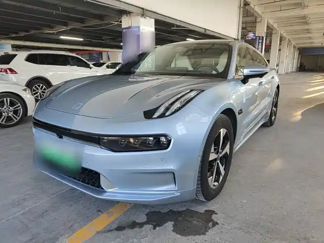 2023 Zeekr 001