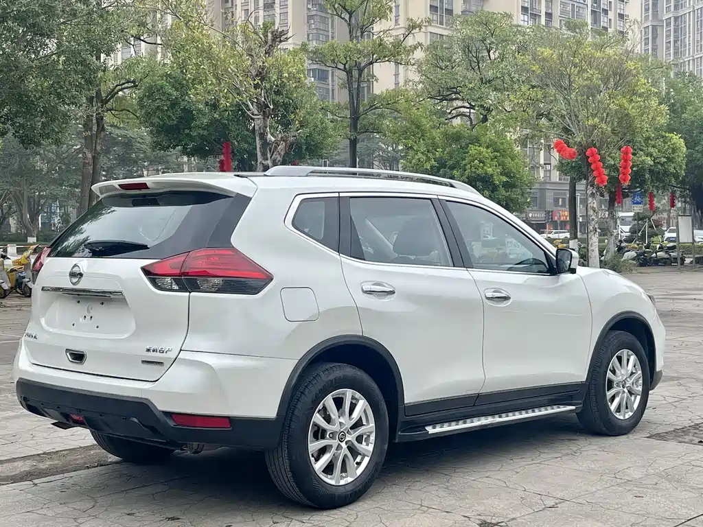NISSAN QIJUN