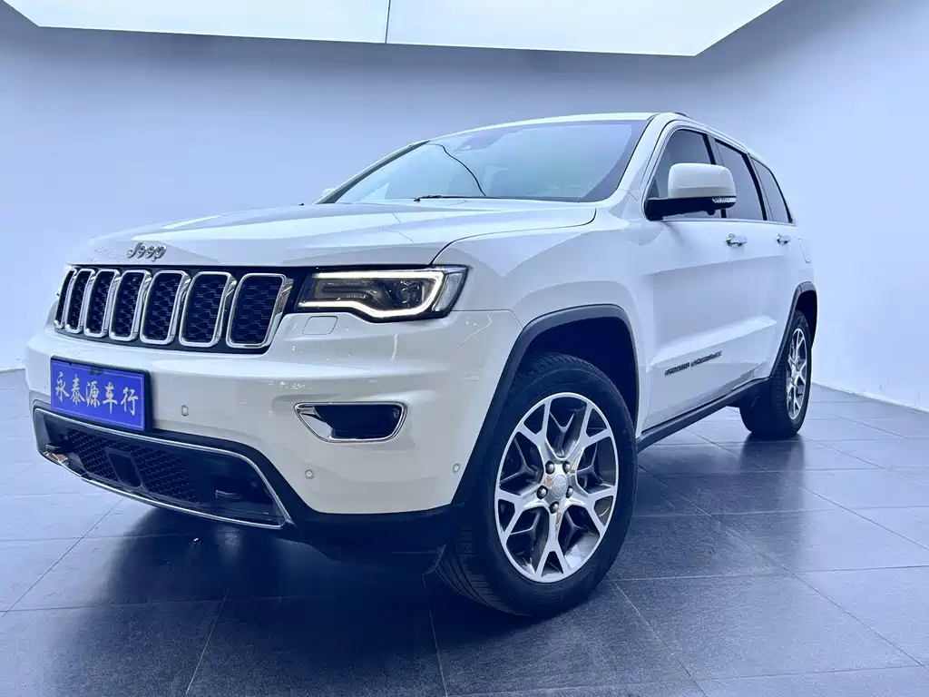 Jeep Grand Cherokee (Import) 2023
