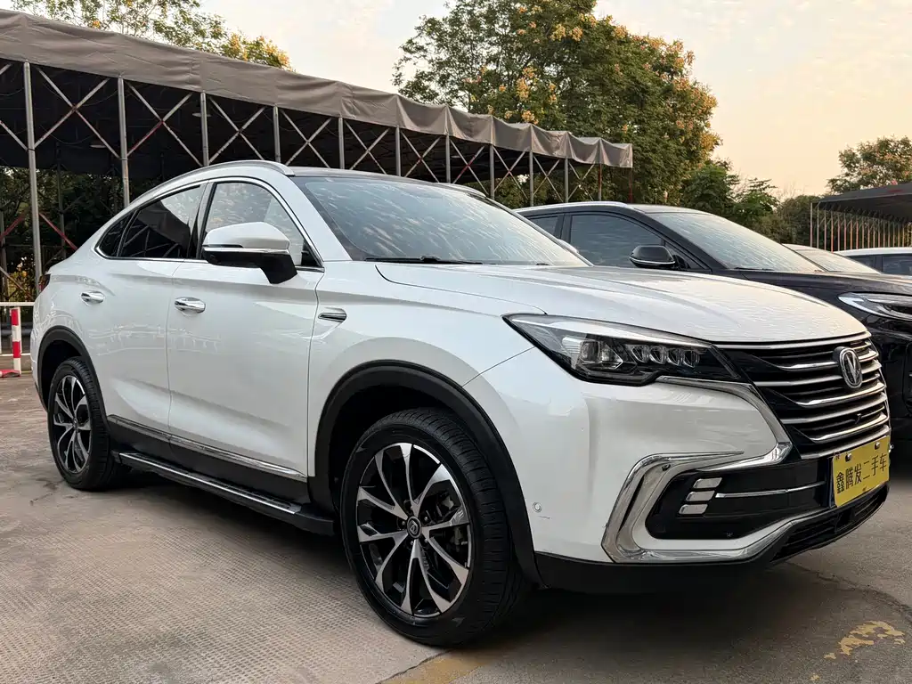 Changan CS85 COUPE — миниатюра 3