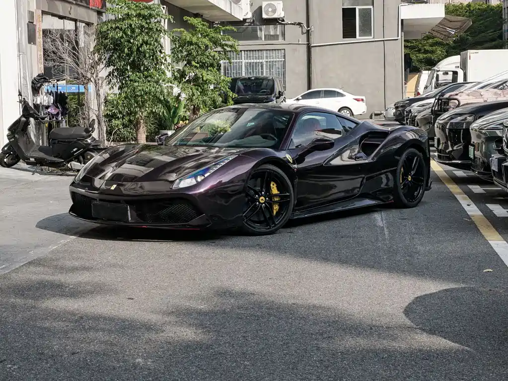 Ferrari 488
