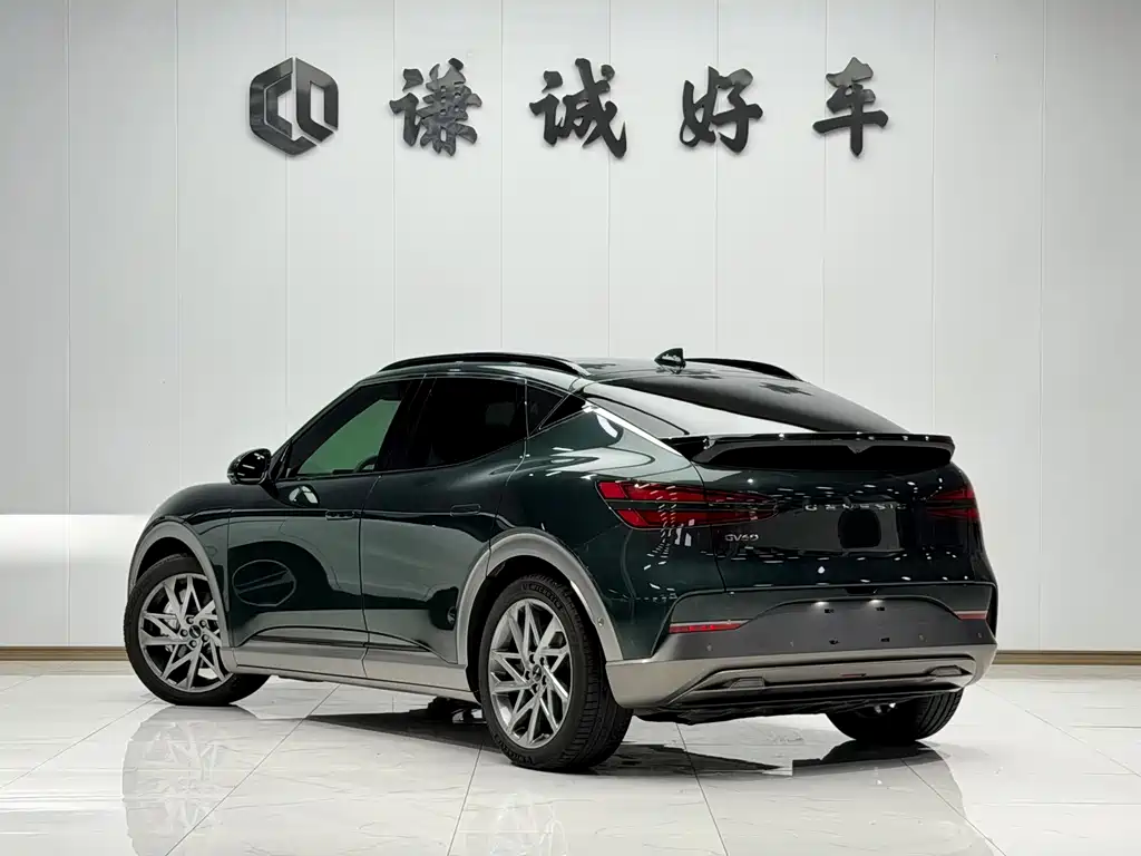 Genesis GV60 2023 Flagship