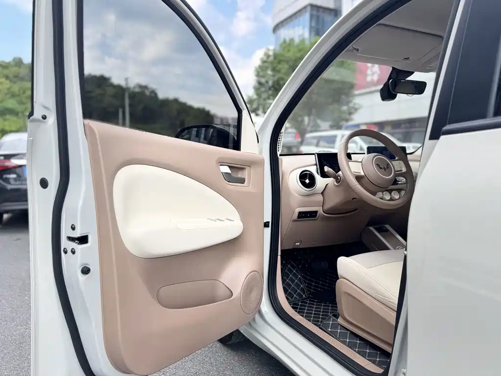 Wuling MINIEV — миниатюра 15
