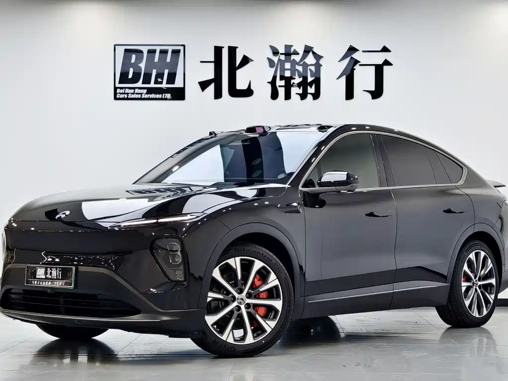 NIO EC7