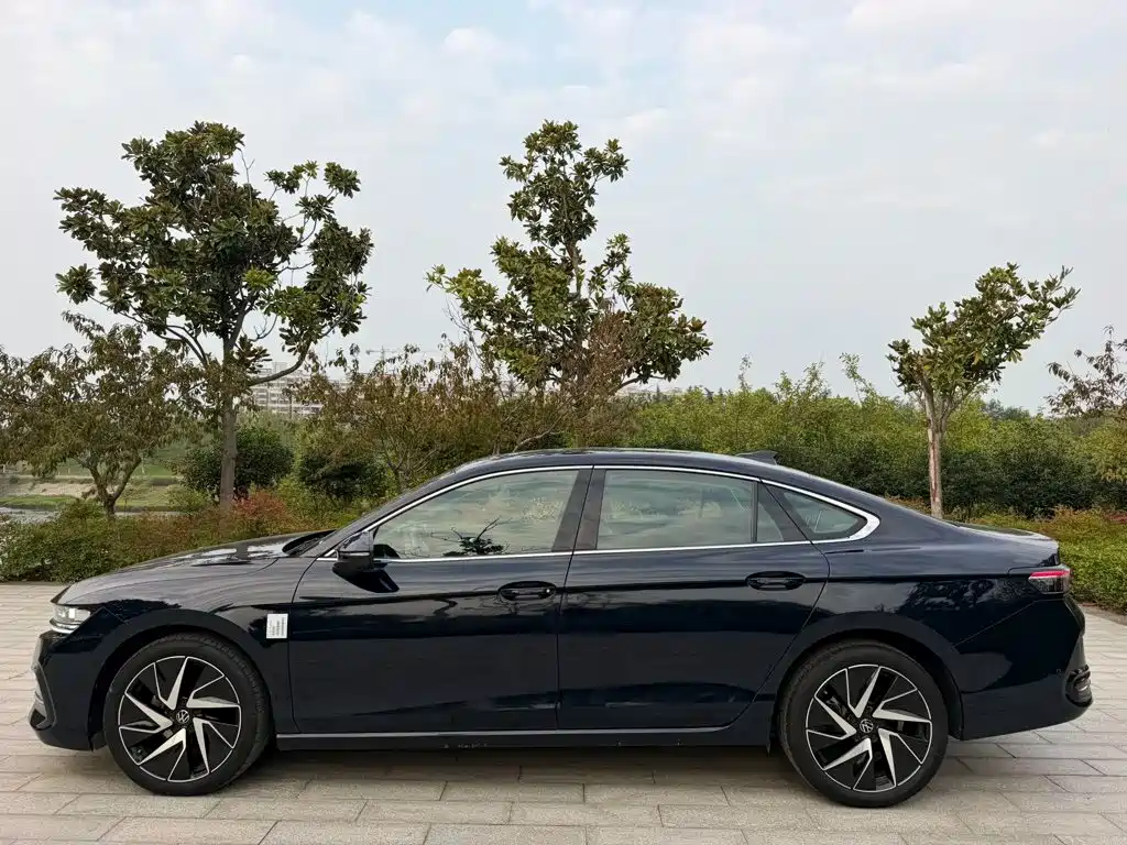 Volkswagen Magotan — миниатюра 10
