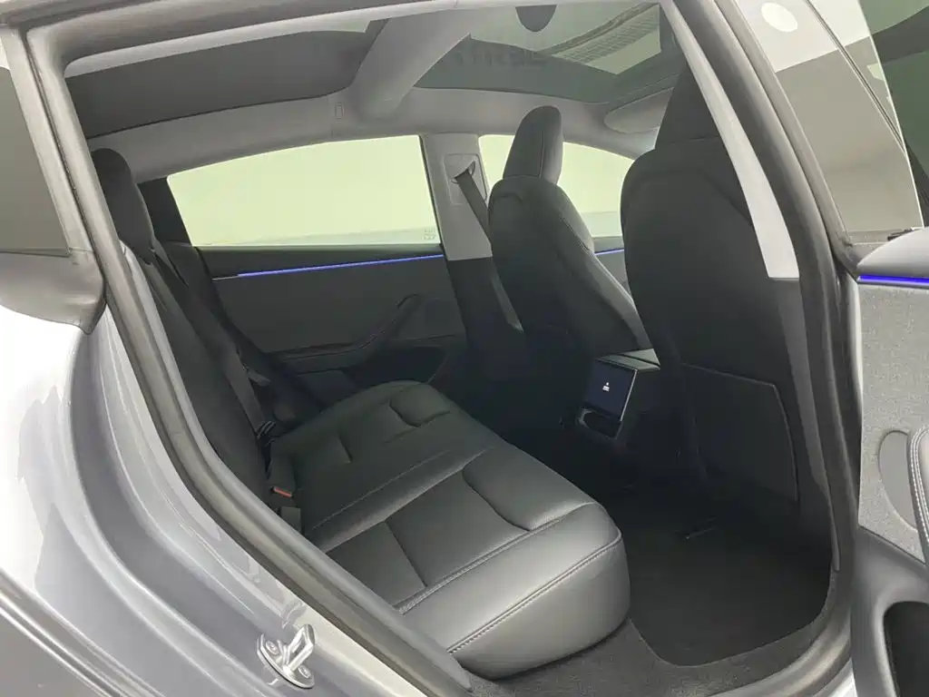 Tesla Model 3 — фотографии объявления, Фото 23