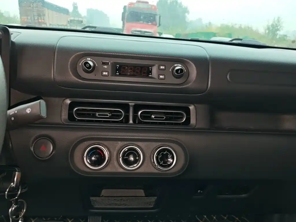 Wuling Zhiguang EV — миниатюра 13