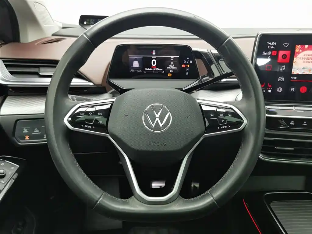 VOLKSWAGEN ID.6 X