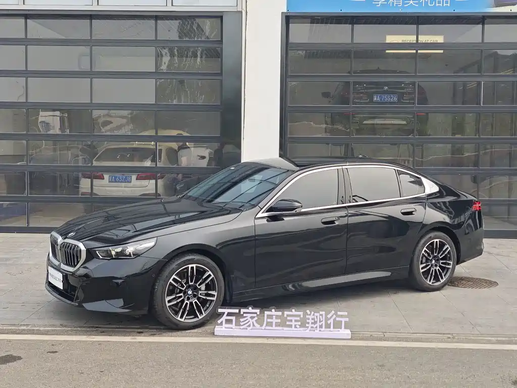 BMW 5 Series 5 2025 530Li Lead M Sport