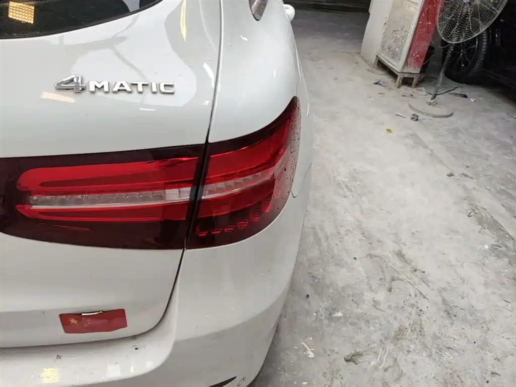 Mercedes-Benz GLC 2018 GLC 260 4MATIC