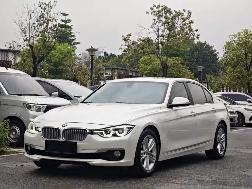 BMW 3 Series 2017