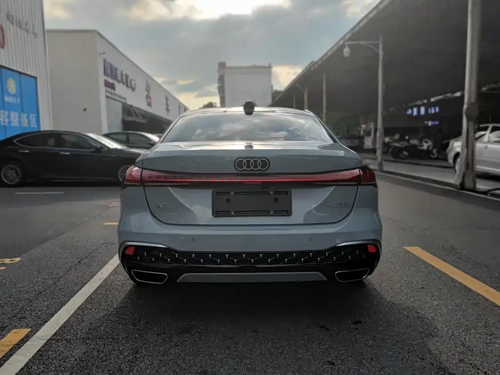 Audi A5L — миниатюра 6