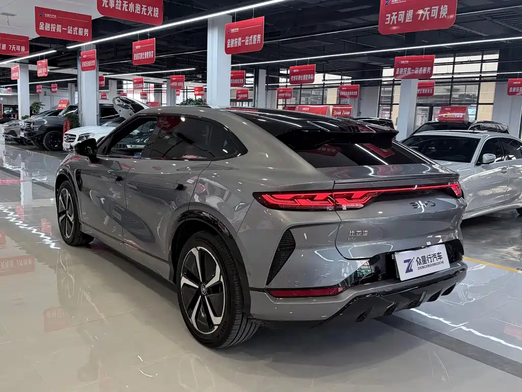 BYD SONG L EV