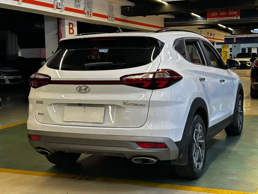 Hyundai Tucson — миниатюра 13