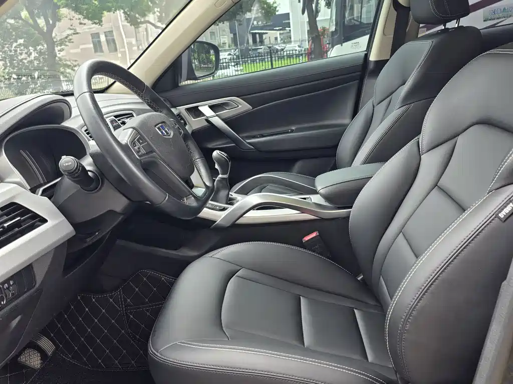 Geely Boyue 2.0L Manual Smart Fashion Type, фото 8